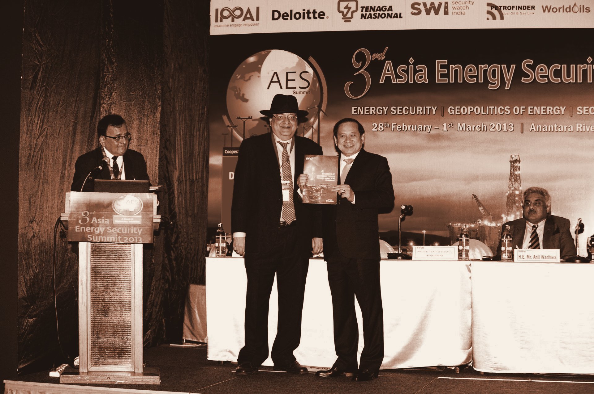 3rd Asia Energy Security Summit, Bangkok, 2013.