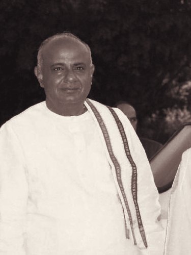Shri H D Deve Gowda